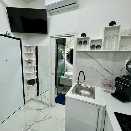 Onny's House * Bari