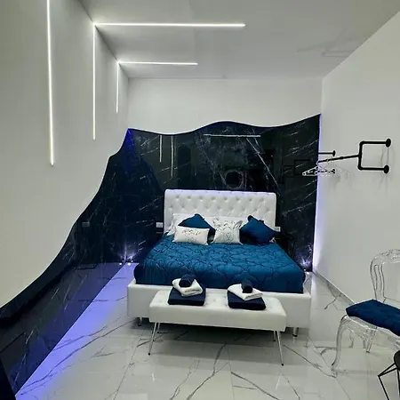 Onny's House Bed & Breakfast Bari